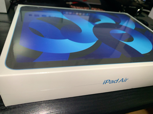 本日のガジェット 「Apple iPad Air（第5世代）Wi-Fiモデル 256GB 